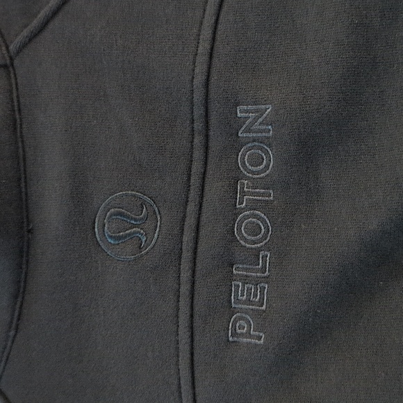 Lululemon+Peloton Scuba Oversized Funnel-Neck Half Zip XS/S - Picture 3 of 6